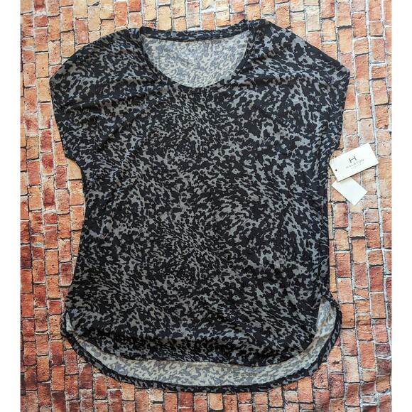 H Halston Studio Abstract Animal Print High Low Tee XL - Picture 2 of 4